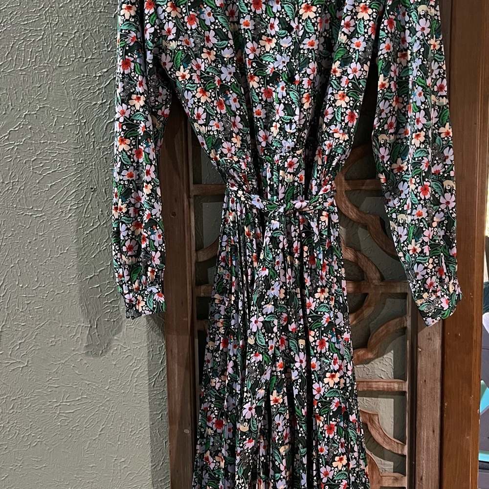 Black Floral Long-Sleeve Midi Dress with Tie Waist